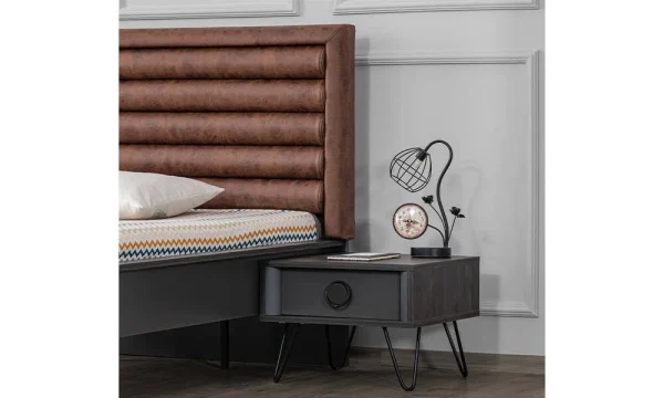 Henin Black Komodin